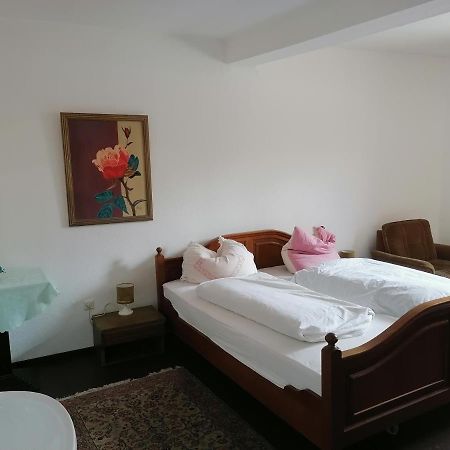 Gasthaus Zur Rose Malsch  外观 照片