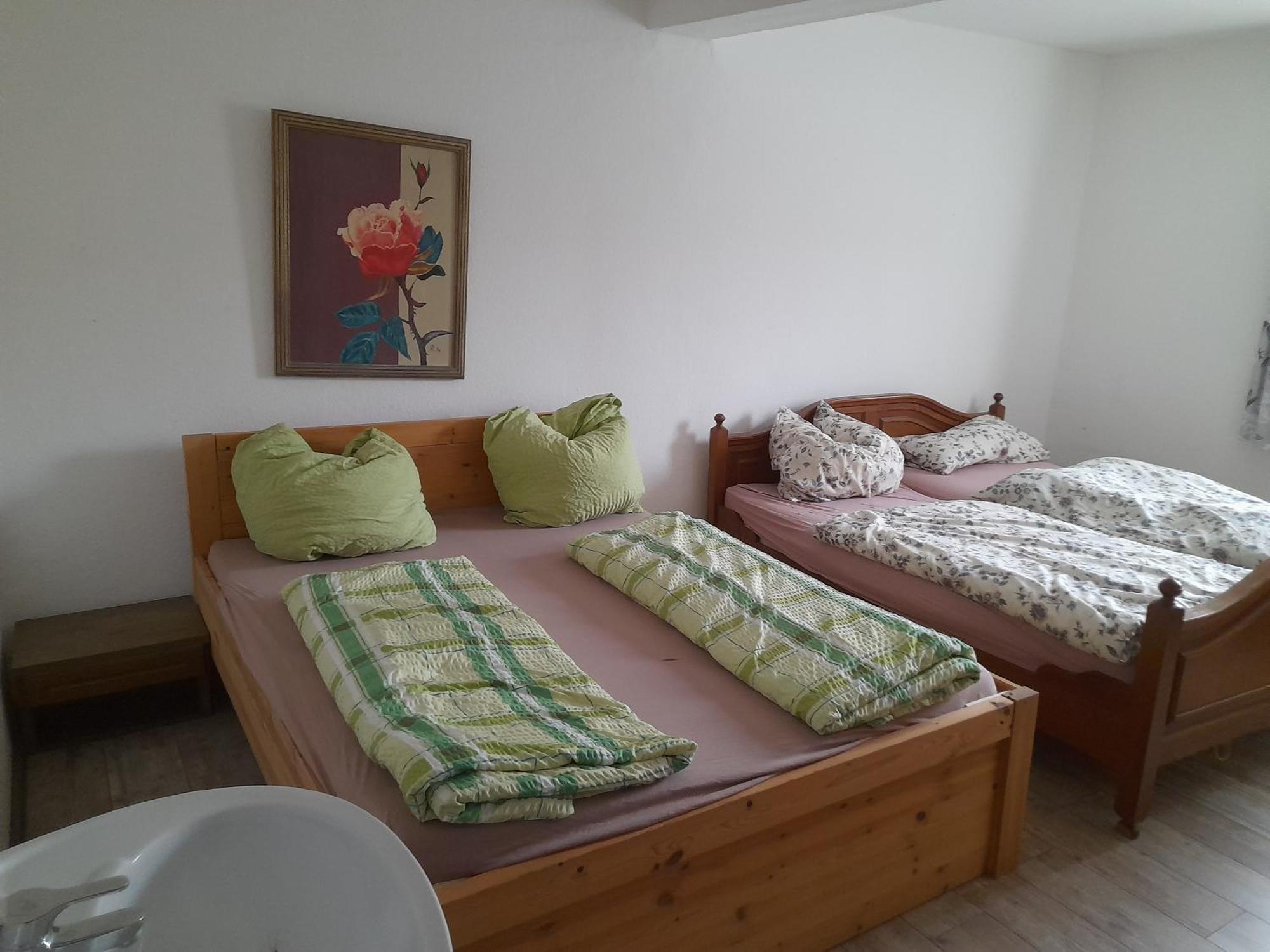 Gasthaus Zur Rose Malsch  外观 照片